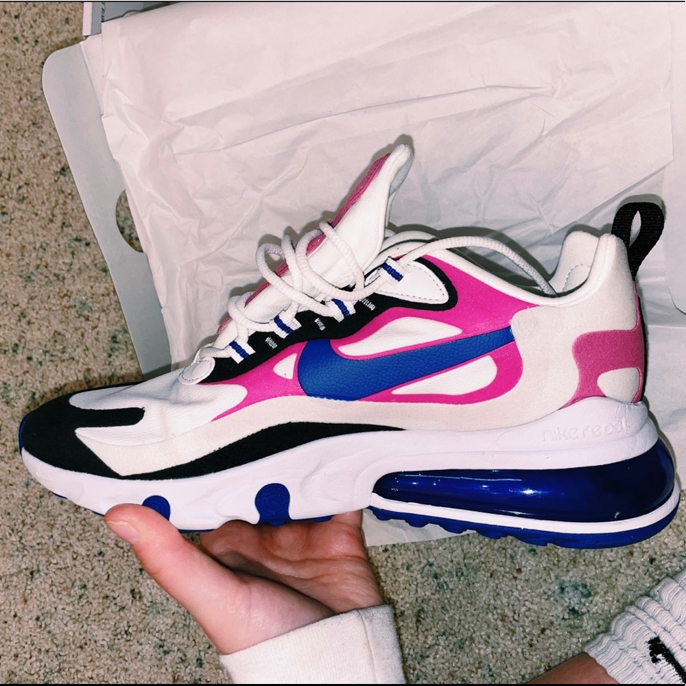 Nike Air Max 270 Reacts
